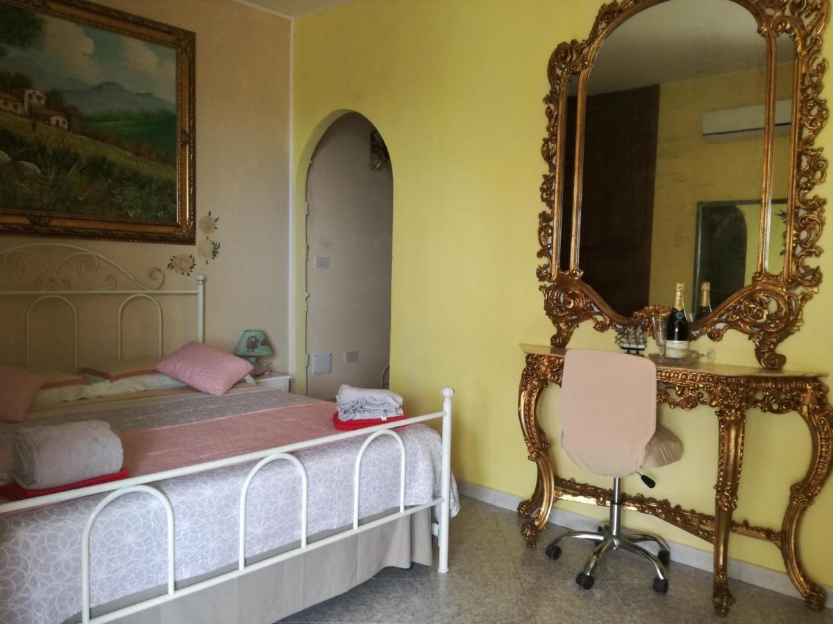 Bed and Breakfast La Finestra Sul Mare à Budoni Extérieur photo