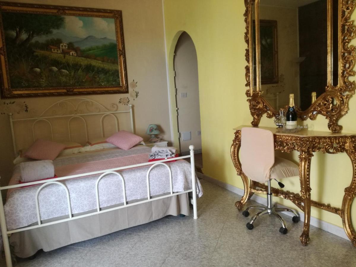 Bed and Breakfast La Finestra Sul Mare à Budoni Extérieur photo